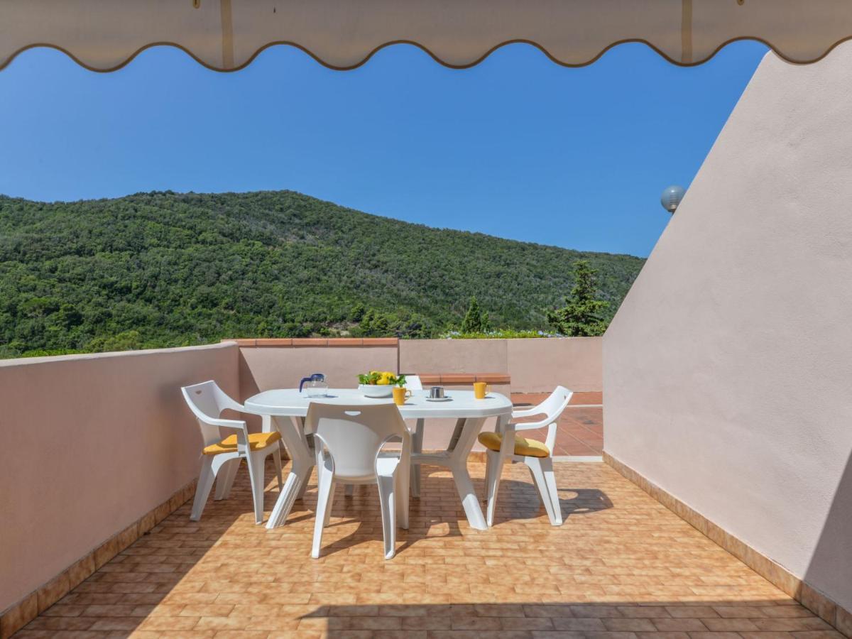 Apartment Cala Rossa-1 By Interhome Nisporto Exterior photo